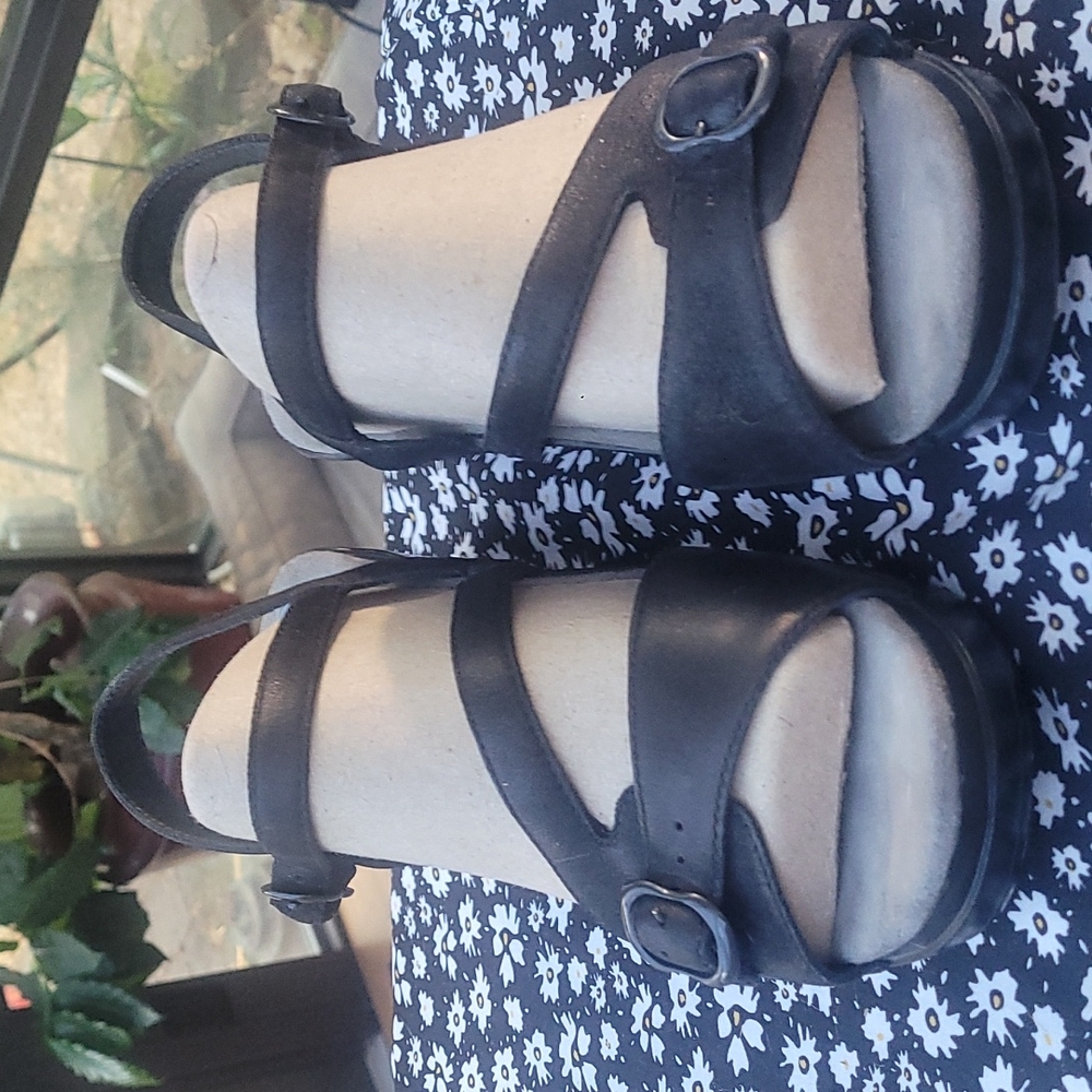 Dansko sandals black size 42